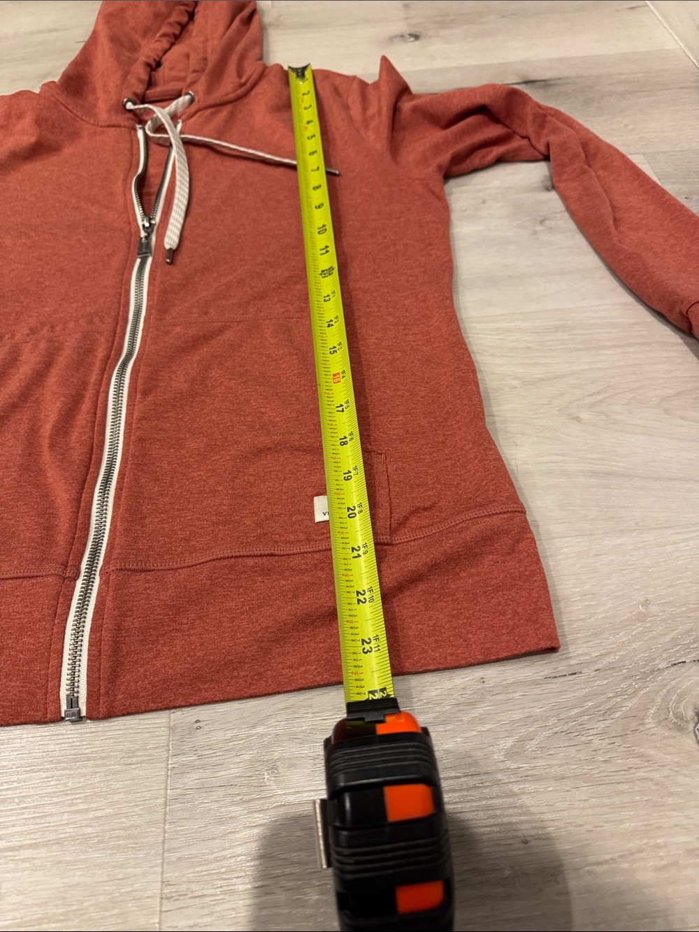 Vuori Halo Performance Zip Hoodie in Rust Orange, soft fabric. No fabric tag. - Picture 10 of 10